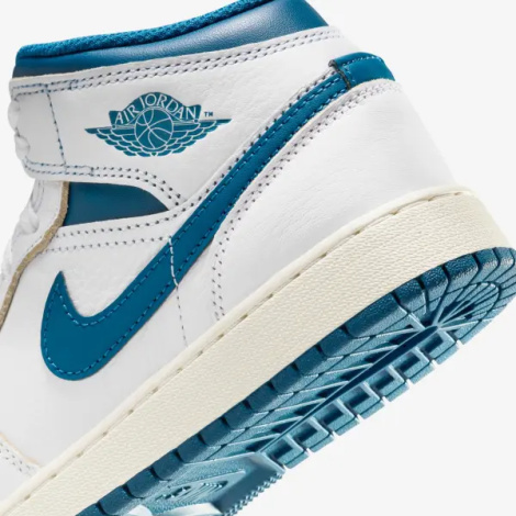 Кросівки підліткові Nike JORDAN 1 MID SE (GS) біло-сині FN7432-141