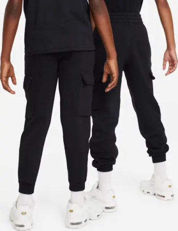 Спортивні штани підліткові Nike SPORTSWEAR CLUB FLEECE CARGO чорні FD3012-010