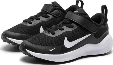 Кросівки дитячі Nike REVOLUTION 7 (PSV) чорно-білі FB7690-003
