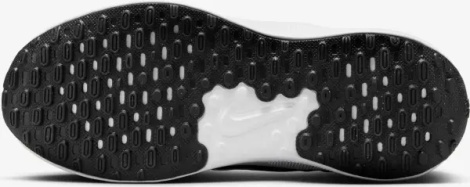 Кросівки дитячі Nike REVOLUTION 7 (PSV) чорно-білі FB7690-003