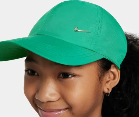 Бейсболка підліткова Nike DRI-FIT CLUB UNSTRUCTURED METAL SWOOSH зелена FB5064-324