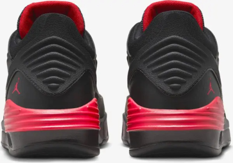 Кроссовки подростковые Nike JORDAN MAX AURA 5 (GS) черно-красные DZ4352-006