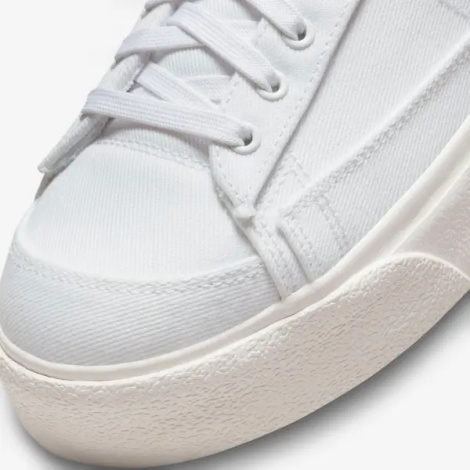 Кеди жіночі Nike BLAZER LOW PLATFORM CANVAS білі DV7475-100