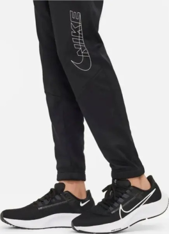 Спортивні штани підліткові Nike THERMA-FIT GRAPHIC TAPERED чорні DR8464-010