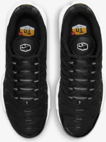 Кросівки жіночі Nike AIR MAX PLUS чорно-білі DM2362-001
