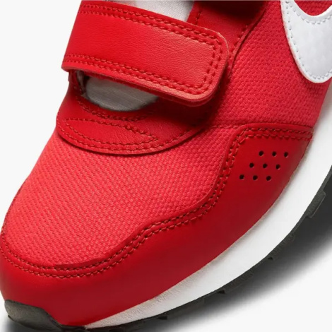 Кросівки дитячі Nike MD VALIANT (PSV) червоно-білі DJ0005-600