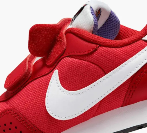 Кросівки дитячі Nike MD VALIANT (PSV) червоно-білі DJ0005-600
