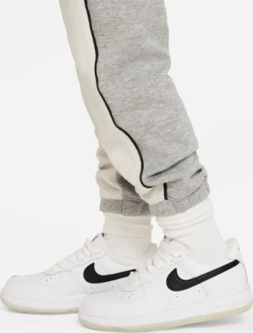 Спортивний костюм дитячий Nike SPORTSWEAR AMPLIFY FRENCH TERRY CREW молочно-сірий 86L198-042