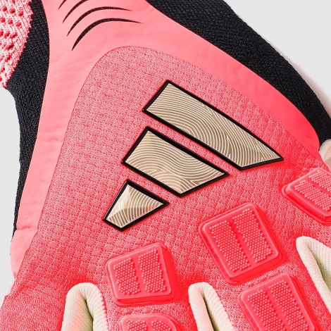 Воротарські рукавички adidas Predator Pro - червоний/чорний