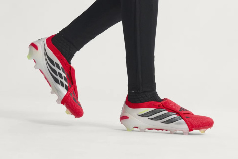 Футбольные бутсы Adidas Predator Elite Tongue FG JS0380