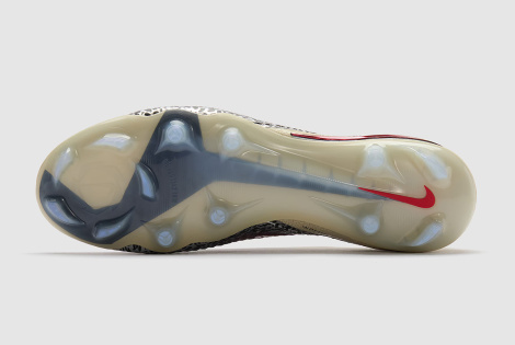 Футбольные бутсы Nike Phantom 6 Elite NU3 FG IO8444-661