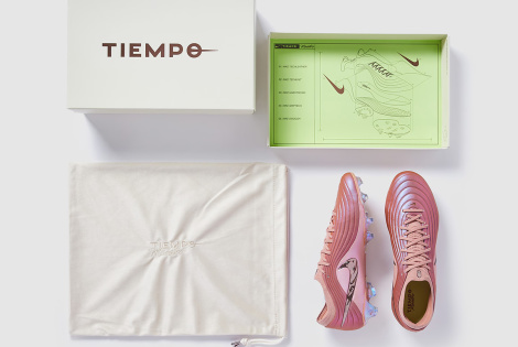 Футбольные бутсы Nike Tiempo Maestro Elite LE FG IF4127-960