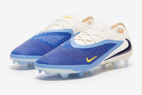 Футбольні бутси Nike Phantom 6 Elite FG HQ2331-400