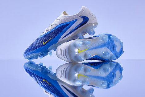 Футбольні бутси Nike Phantom 6 Elite FG HQ2331-400