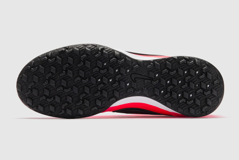 Сороконіжки Nike Tiempo Ligera Pro TF T IQ2384-901
