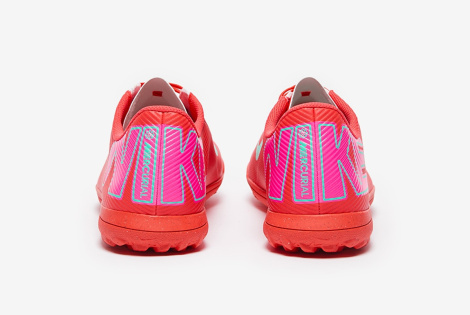 Сороконожки Nike Mercurial Vapor 16 Club TF FQ8446-800