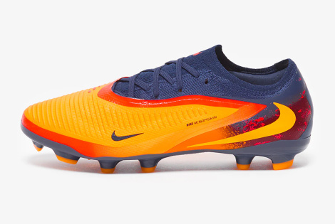 Дитячі футбольні бутси Nike Phantom 6 Pro Low x Haaland MG Junior HQ2047-800