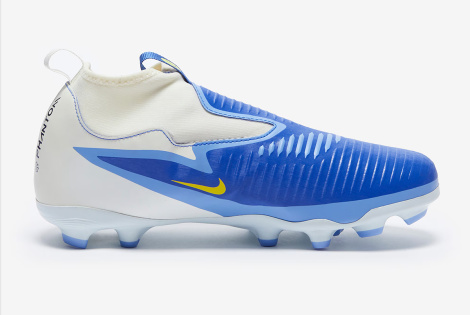Дитячі футбольні бутси Nike Phantom 6 Academy High MG Junior HQ2044-400