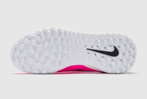Дитячі сороконіжки Nike Phantom 6 Academy Low TF Junior IH1797-901