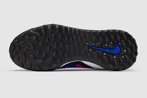 Дитячі сороконіжки Nike Phantom 6 Academy High TF Junior HQ2049-446