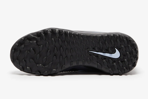 Дитячі сороконіжки Nike Phantom 6 Academy High TF Junior HQ2049-003