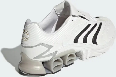 Кросівки Adidas PREDATOR MEGARIDE біло-чорно-золоті JP7121
