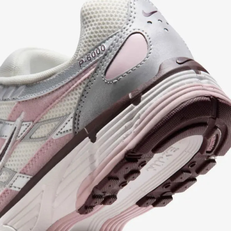 Кросівки жіночі Nike P-6000 світло-рожево-бежево-сірі IM6026-121