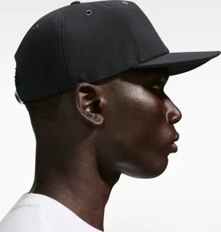 Кепка Nike PRO KOBE UNSTRUCTURED черно-белая IM5644-010