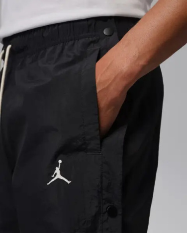 Спортивные штаны Nike JORDAN BROOKLYN FESTIVAL черные IF1951-010