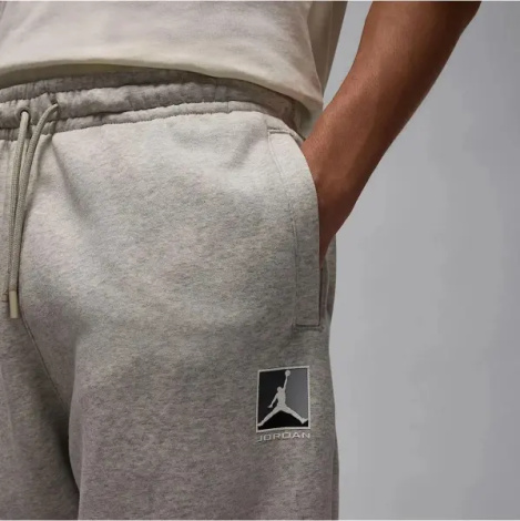 Спортивные штаны Nike JORDAN BROOKLYN FLEECE серые HV0546-050