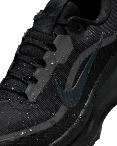 Кроссовки беговые Nike VOMERO 18 GORE-TEX WATERPROOF REFLECTIVE черные HQ7001-001