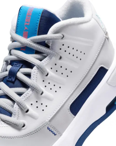 Кросівки підліткові Nike JORDAN MAX AURA 7 (GS) біло-світло-сіро-темно-сині HQ2089-101
