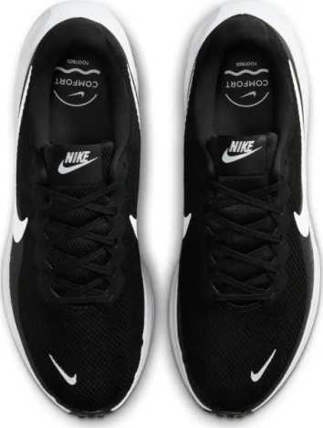 Кроссовки беговые Nike REVOLUTION 8 EXTRA WIDE черно-белые HQ1996-001
