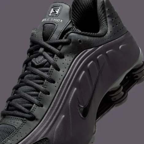 Кросівки Nike SHOX R4 темно-фіолетово-чорні HQ1988-500