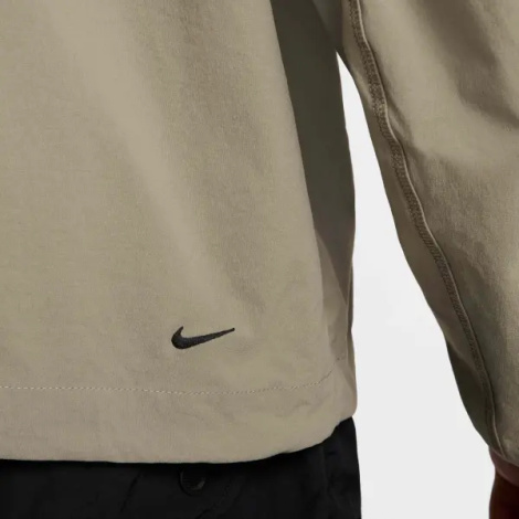Ветровка Nike TECH WOVEN JACKET хаки HM7151-320