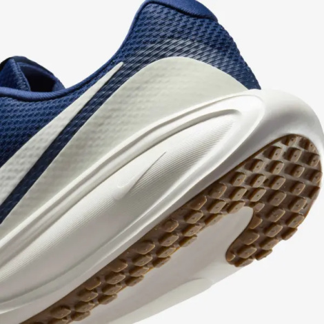 Кроссовки беговые Nike REVOLUTION 8 темно-сине-молочные HJ9198-402