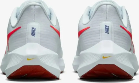 Кросівки бігові Nike PEGASUS 39 біло-червоно-темно-сині DH4071-007
