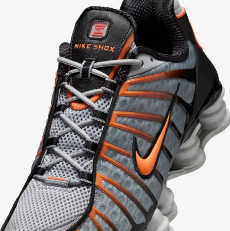 Кросівки Nike SHOX TL сіро-чорно-жовтогарячі AV3595-011