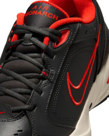 Кроссовки Nike AIR MONARCH IV черно-красные 415445-003