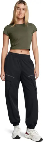 Спортивные штаны женские Under Armour UNSTOPPABLE CARGO черные 1386481-001