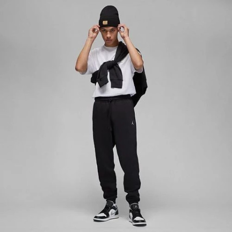 Спортивные штаны Nike JORDAN M J ESS FLC PANT черные DQ7340-010