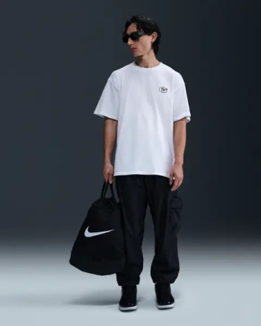 Футболка Nike SPORTSWEAR MAX90 белая HJ0750-100