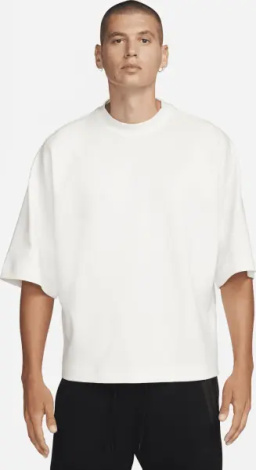 Футболка Nike SPORTSWEAR TECH FLEECE RE-IMAGINED OVERSIZED молочная FB8165-133