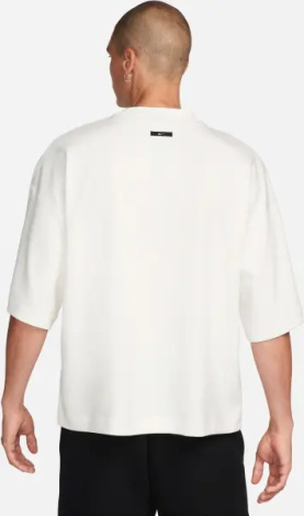 Футболка Nike SPORTSWEAR TECH FLEECE RE-IMAGINED OVERSIZED молочная FB8165-133
