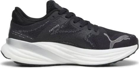 Кроссовки беговые женские Puma MAGNIFY NITRO 2 черно-серые 377540-01