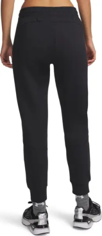 Спортивные штаны женские Under Armour UNSTOPPABLE FLEECE черные 1379846-001