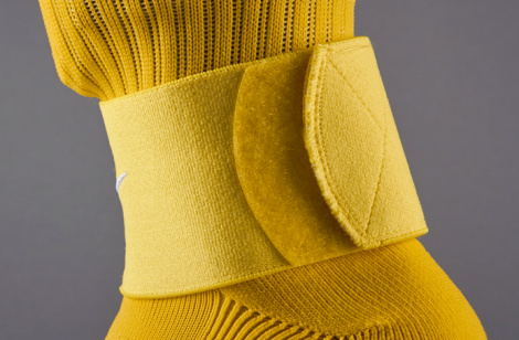 Тримачі щитків Nike Guard Stay II (жёлтый)