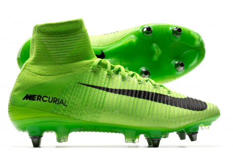 Футбольные бутсы Nike Mercurial Superfly V SG Pro